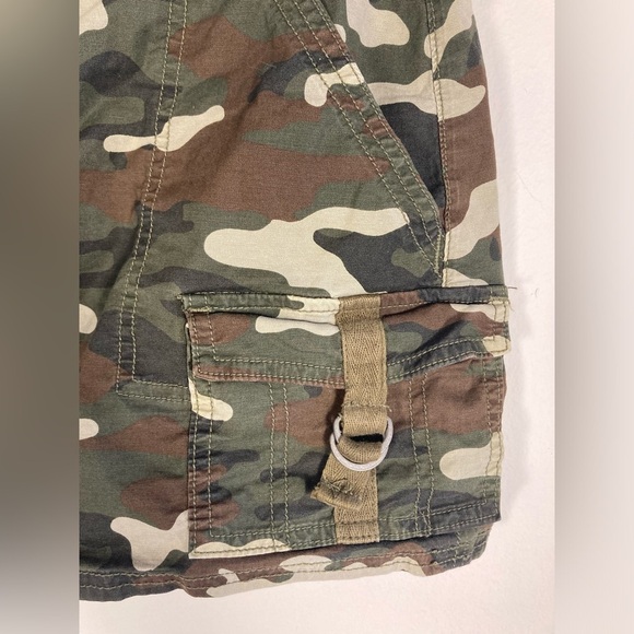 American Eagle Camo Cargo Mini Skirt Size 12 Y2K - Picture 3 of 6